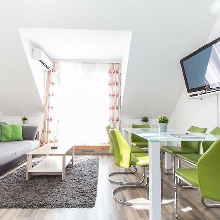 Appartamento Karmeliter Flat | Contactless Check-In Vienna Esterno foto